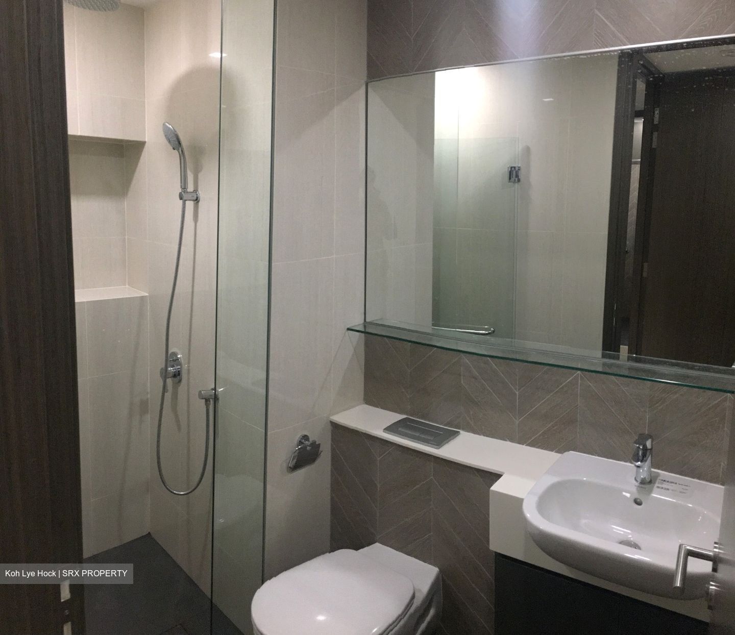 The Centren (D14), Apartment #305485481